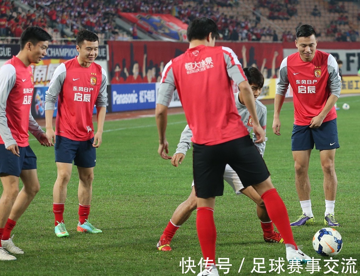 奥古斯托：大家认为这种比赛应该赢5-0，但欧冠没有容易的比赛