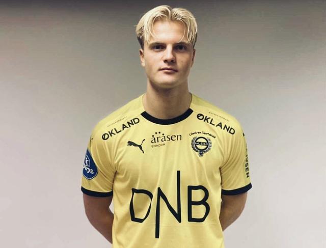 19投硬砸40分！广东迎来“加强版杜润旺”，这可是杜锋的锋线答案