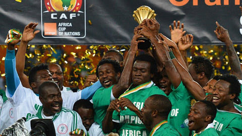 德国U21大名单：17岁卡尔入选，比朔夫、阿尔扬-伊布在列