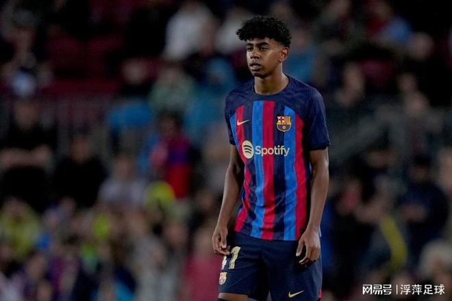 李霄鹏刚跟海牛队续约！就为俱乐部完成五笔重量级签约，值得期待