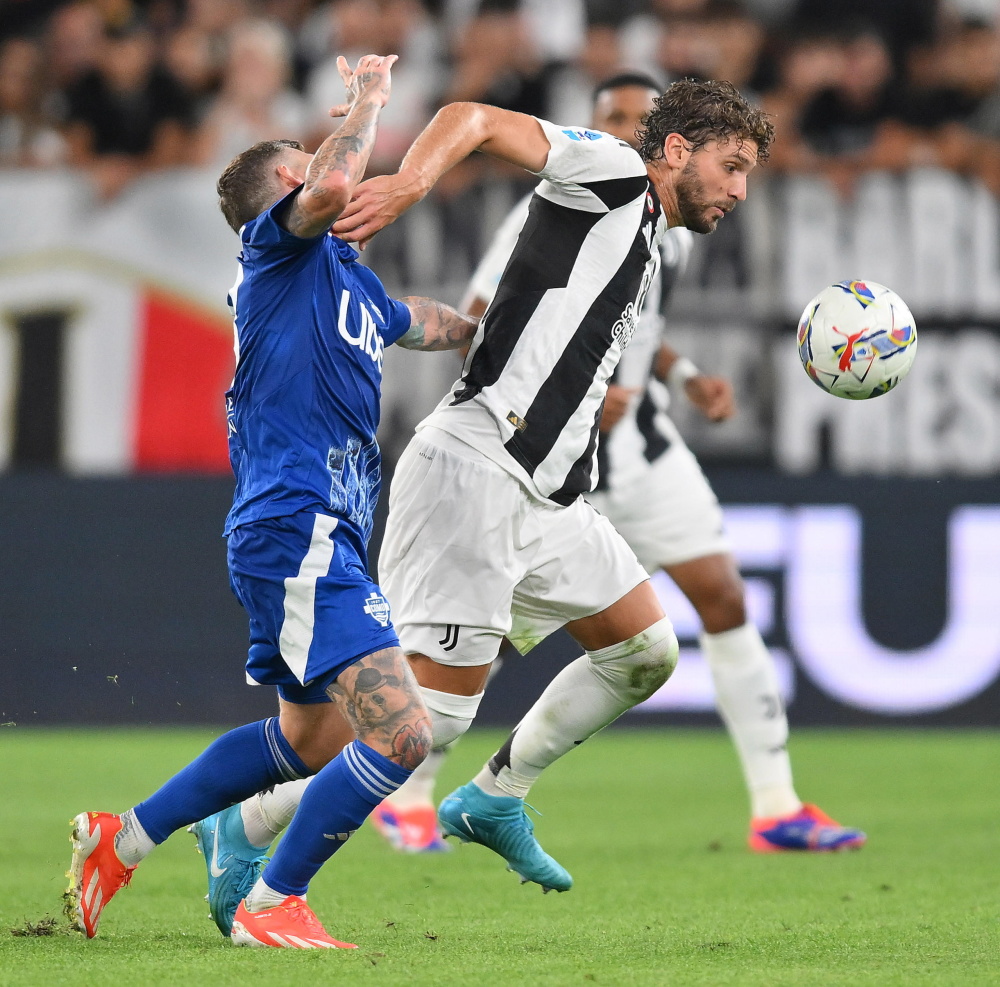 穆勒：我很喜欢看梅西踢球，一直很期待这场对决