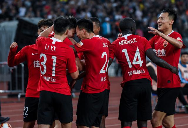 球员赛后道歉，细节感动球迷