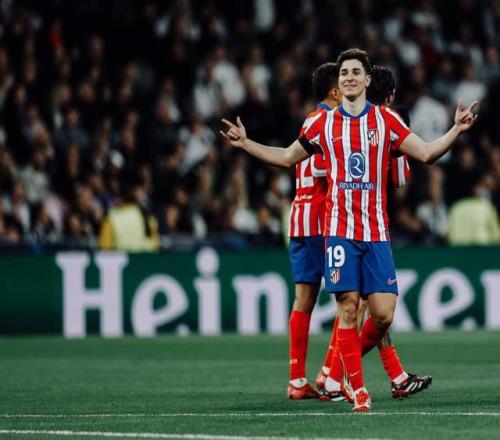 霍伊伦：我想进球，但我是团队型球员，球队获胜最重要